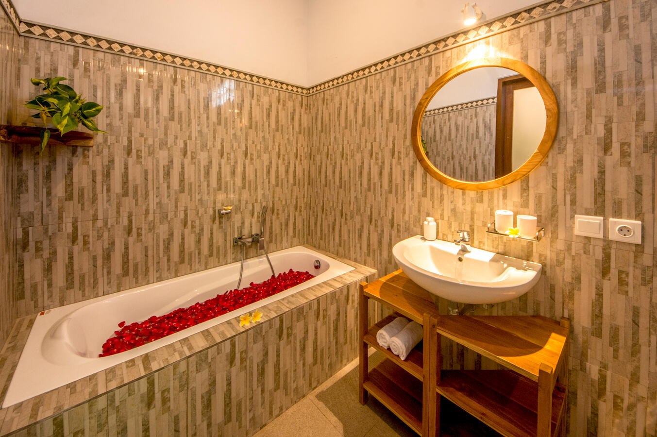 Bathroom Master Bedroom